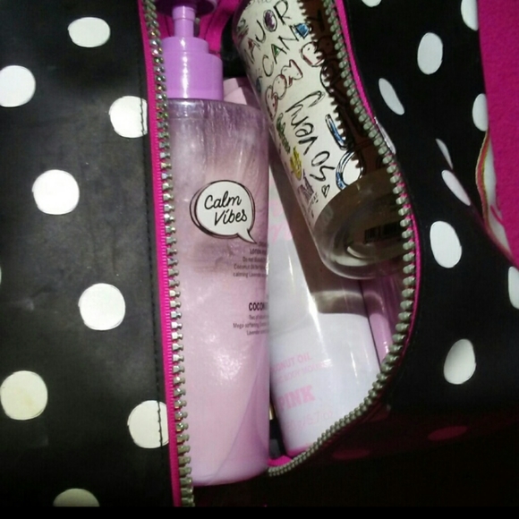 ☆ Loco for Coco Beauty Bag by PINK/Vs☆ - Picture 5 of 7